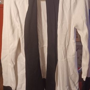 White Verve Ami Sweater - XL